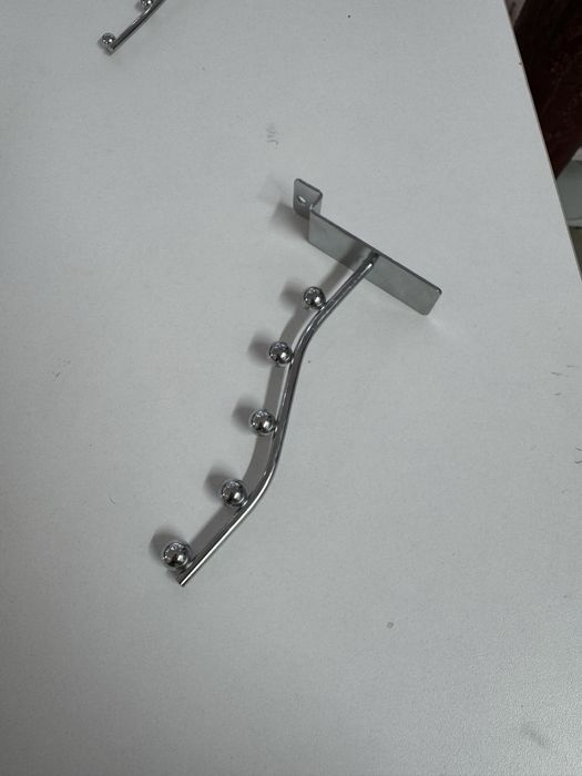 Крючки для эконом панеля