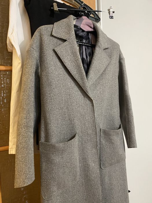 Пальто с хим чистки не новое в хорошем состоянии