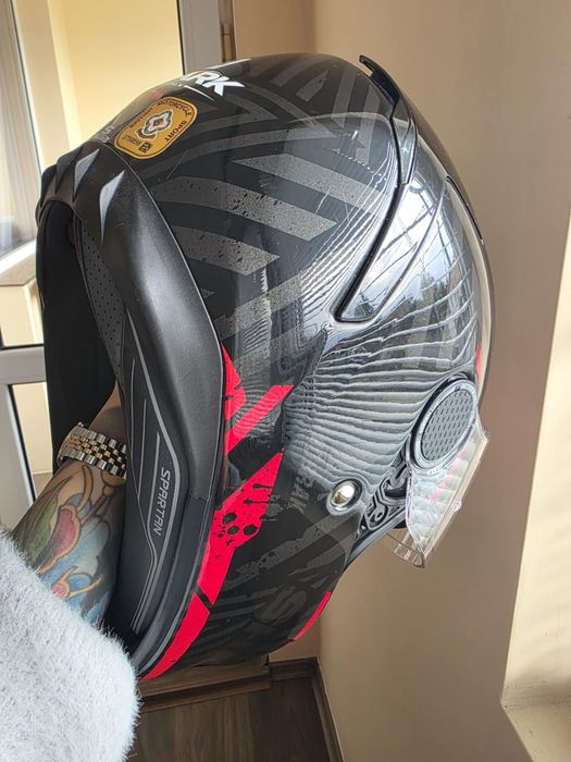 Продавам каска Shark Spartan Kobrak