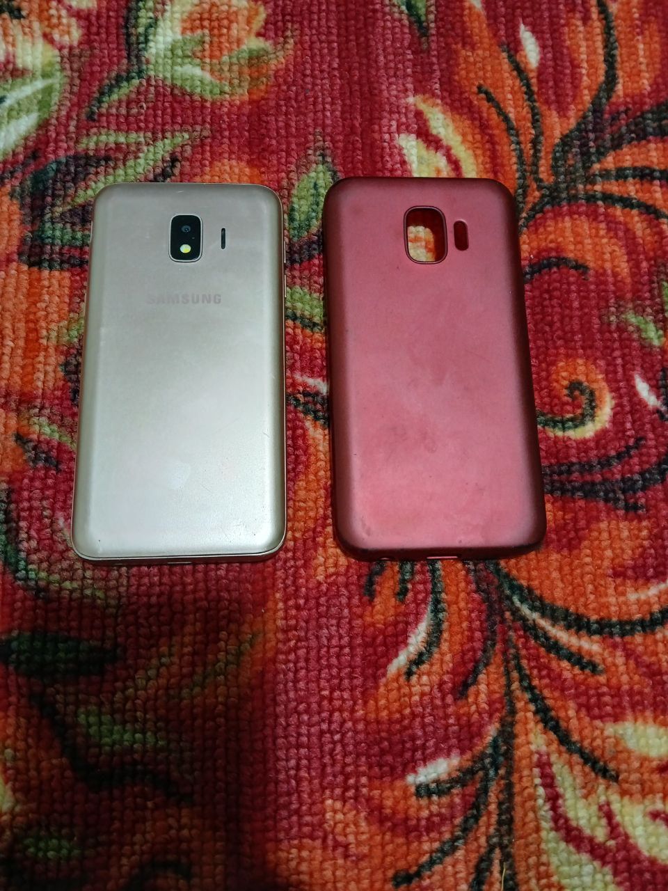 Samsung J2 kore sotiladi
