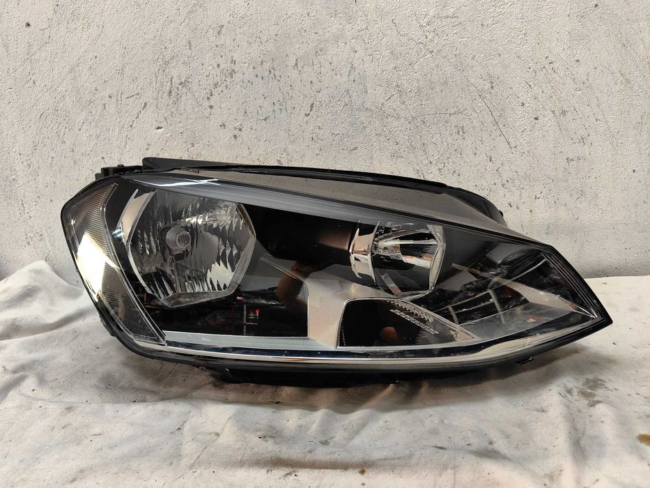 Оригинален фар Vw Golf 7
