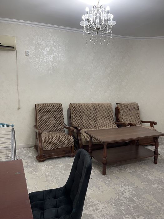 Своя квартира  в центре. Нукус улица напротив Пирамид, 1 нотариальная