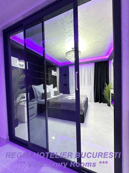 JACUZZI PATRAT 180X180 VipLuxuryRooms Ap.145 Bucuresti Regim Hotelier