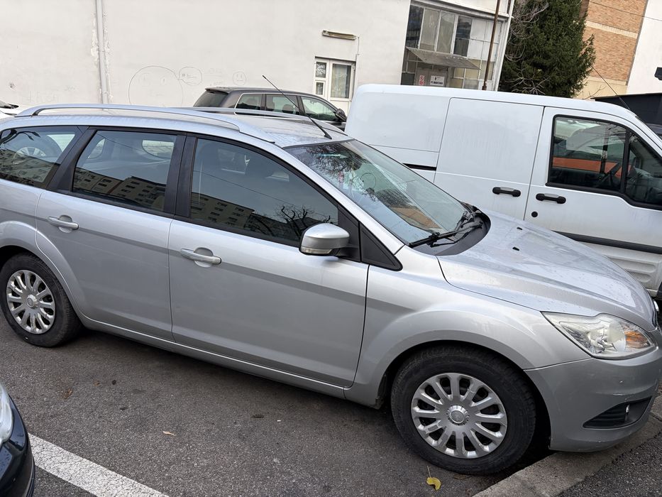 Ford Focus 1.6 benzina