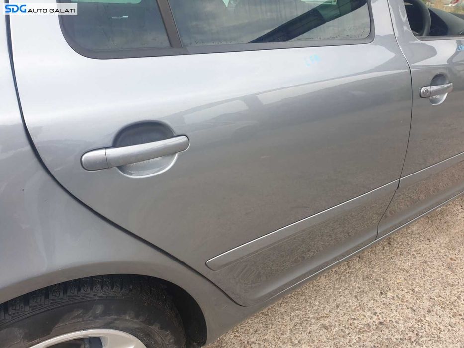 Usa Usi Portiera Portiere Dreapta Spate Dezechipata Skoda Octavia 2 Facelift Break Combi 2008 - 2013 Culoare LF8L