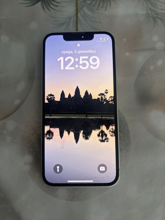 iPhone 13 mini запазен