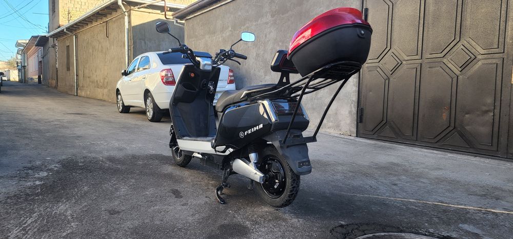 Elektr skutr variantgayam beriladi