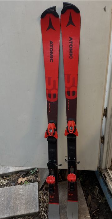 Skiuri atomic redster s9 152