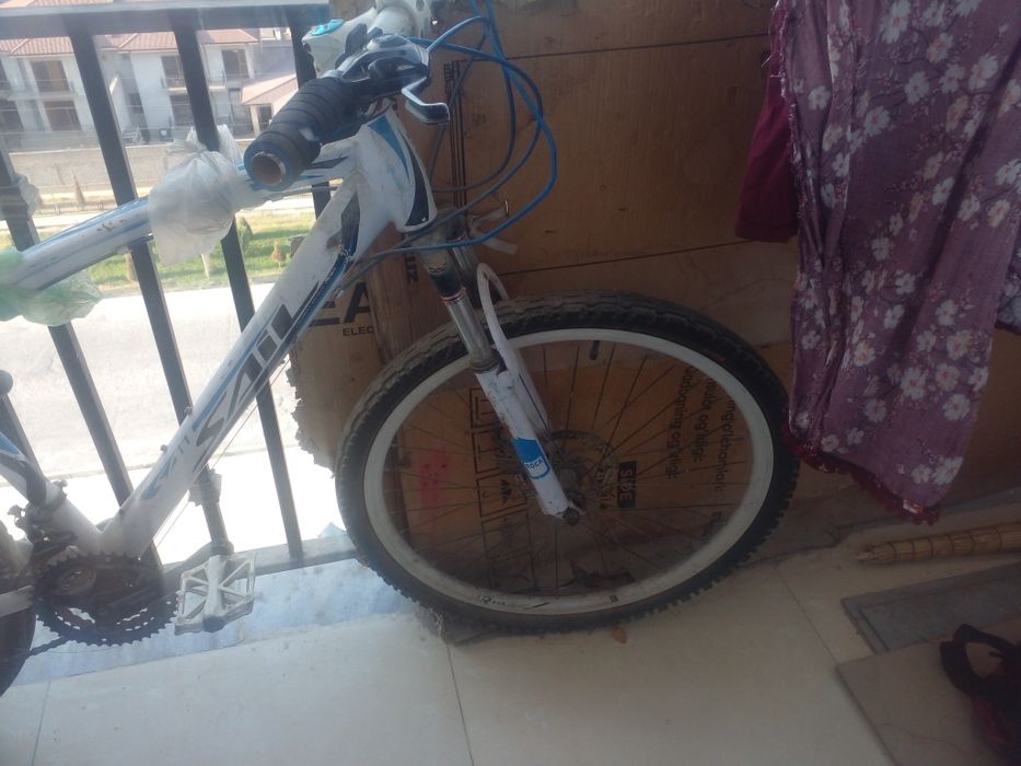 Velosiped sotiladi