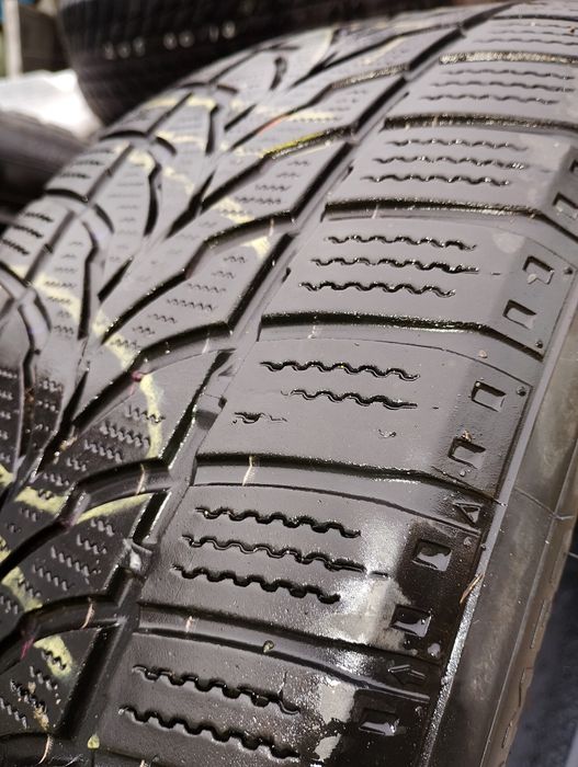Vând cauciucuri de iarnă 225 55 18