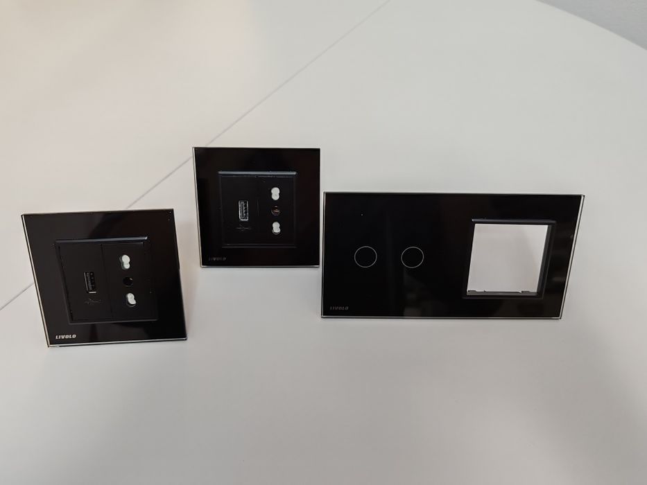 Intrerupator cu touch din sticla Livolo