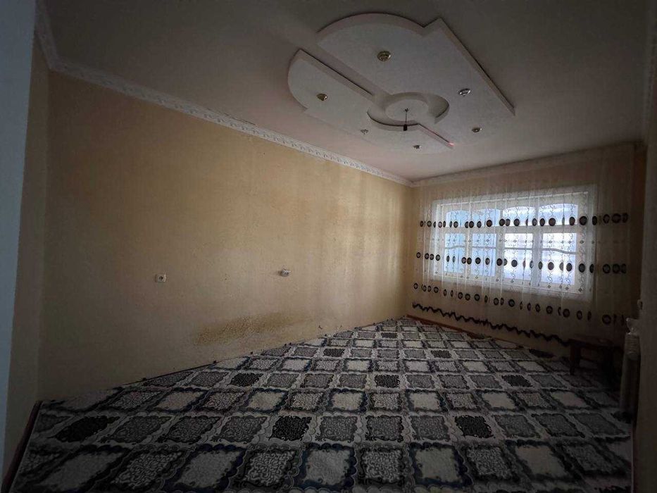 2 хоналик квартира 4 этаж динамо бозорча