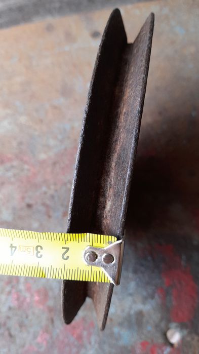 Vând fulie (roată de curea )