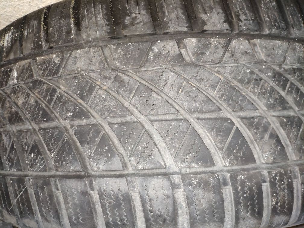 Зимна гума Hankook 225/45/17