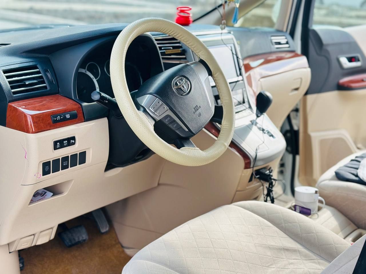 Toyota Alphard ANH 20 кузов минивэн