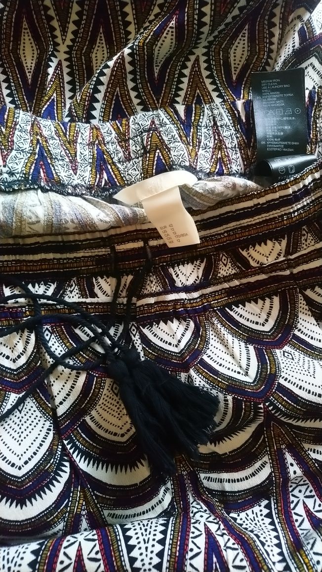 M/L fustă H&M vâscoză Nouă