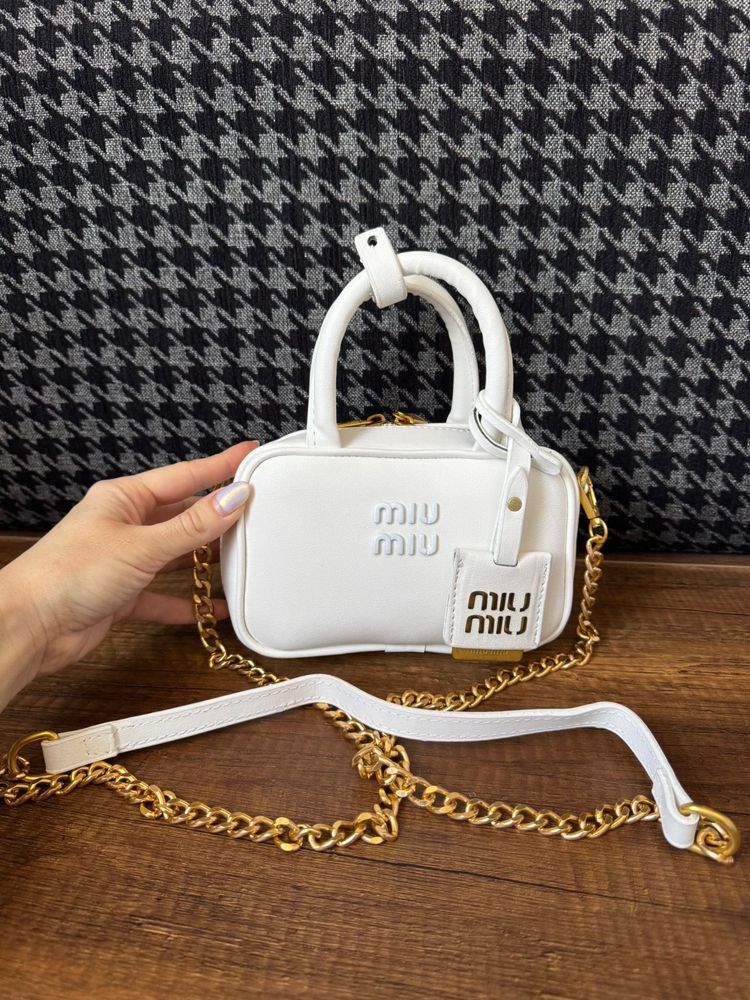 Дамска чанта Miu Miu