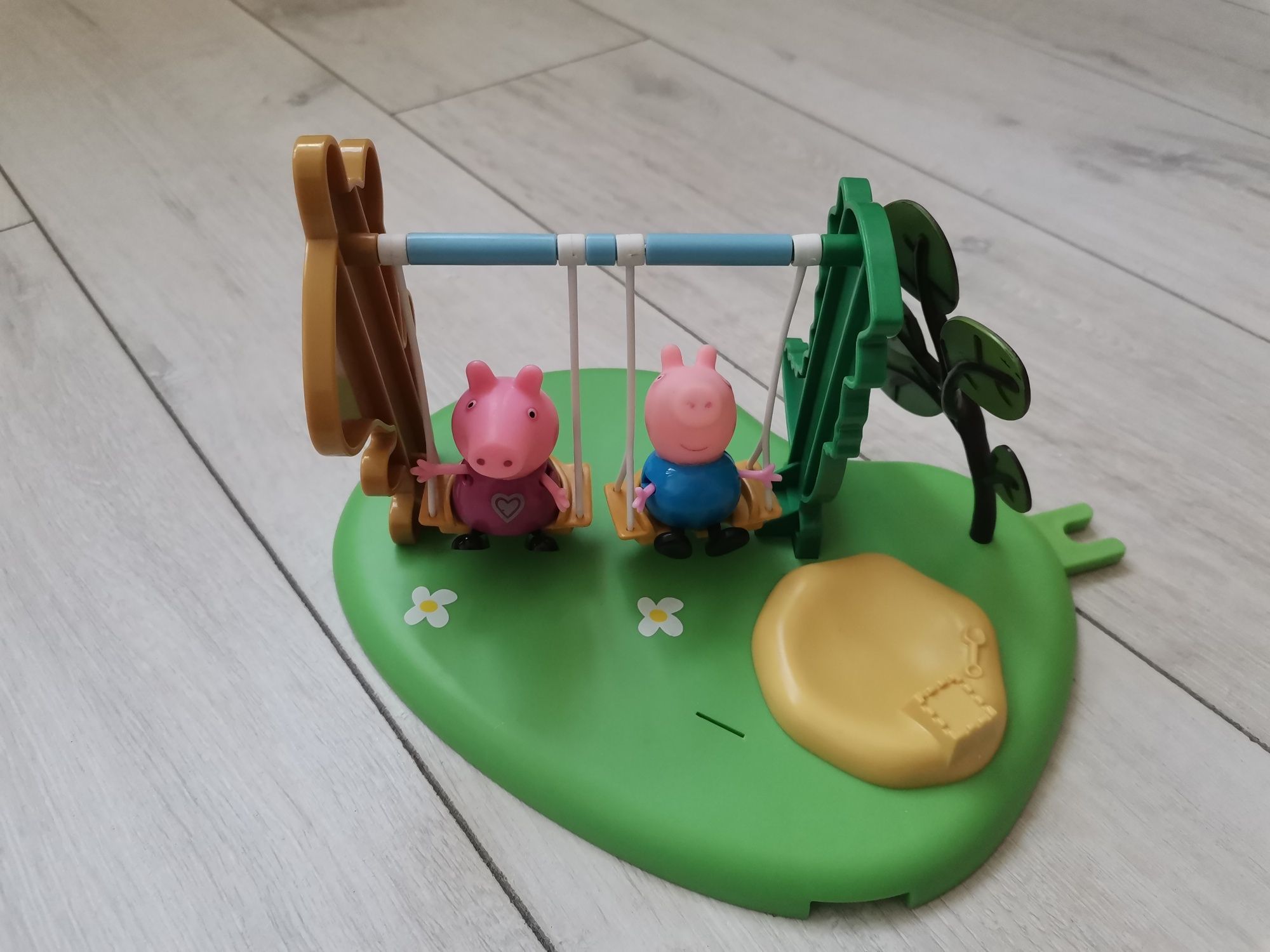 Vând diverse seturi de jucării Peppa Pig