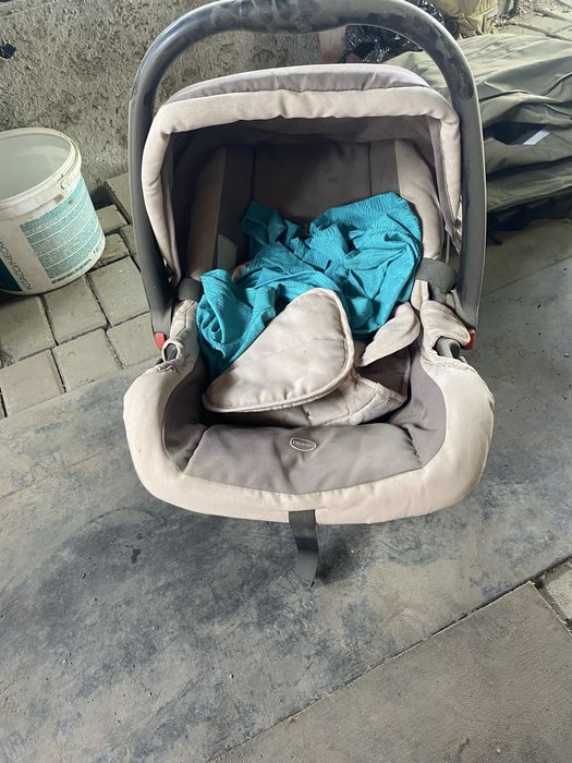 Продам авто кресло