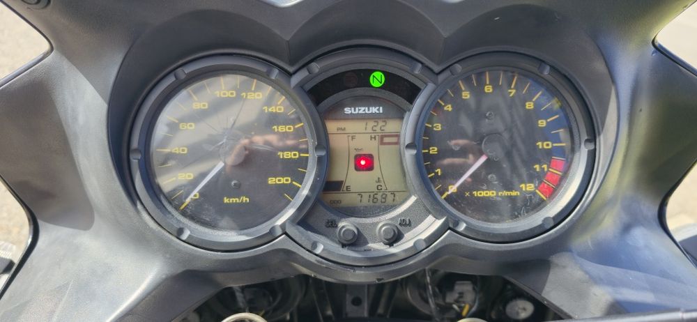 Suzuki V-Strom  Adventure