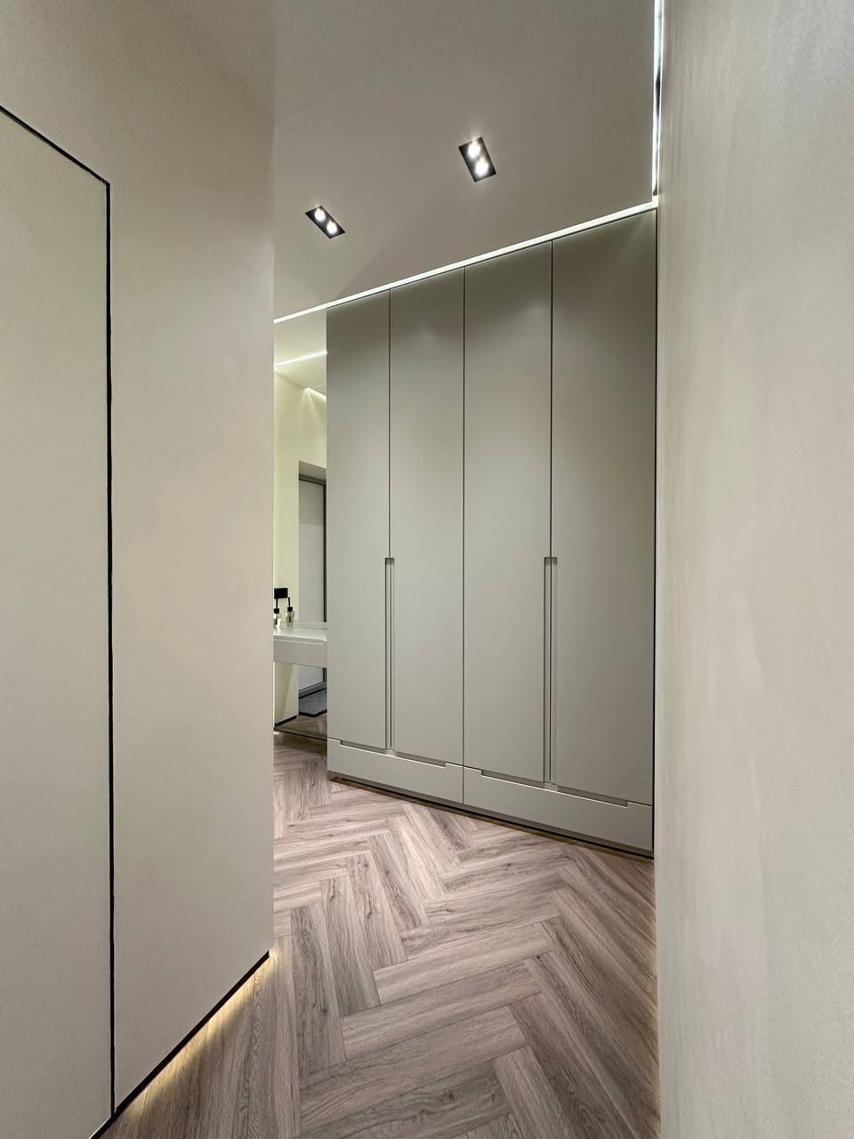 Продаётся 2х  комнатная квартира в ЖК Mirabad Avenue от Golden House