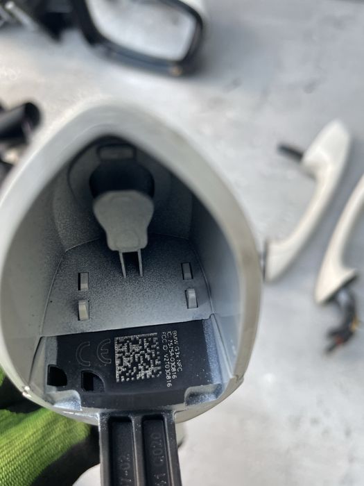 Дръжка БМВ Г20/ Г21 (drujka bmw g20/ g21)