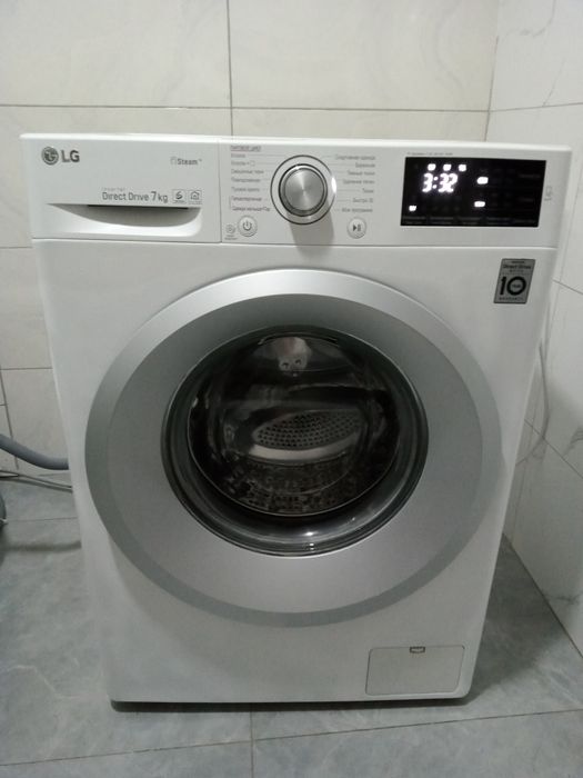 Стиральная машина в хорошем состоянии