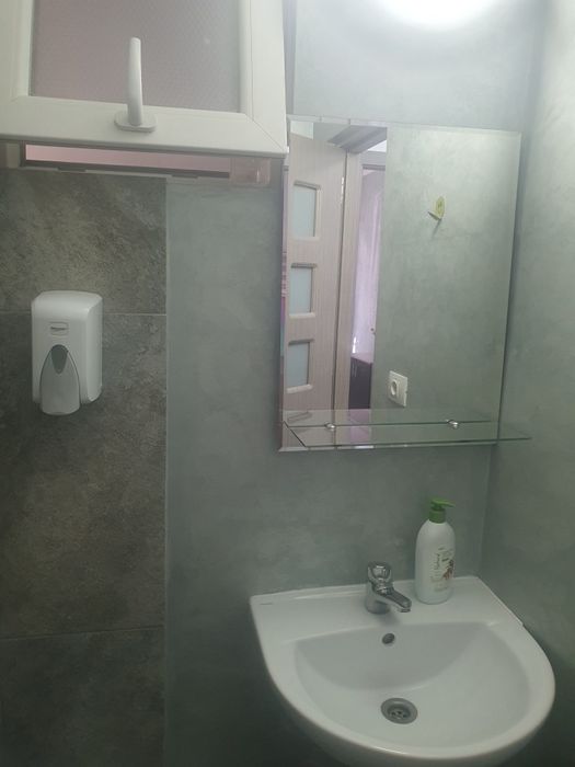 Inchiriez hotelier 90 lei/noapte minim 10 zile