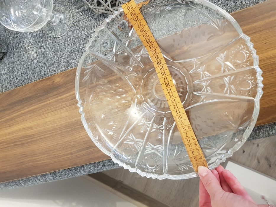 Vand diverse obiecte din cristal