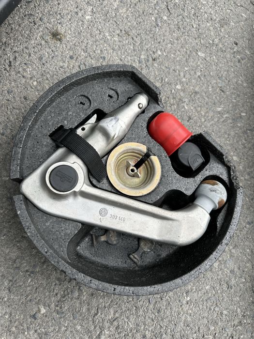 Оригинален сваляем теглич за BMW E46  комби + броня