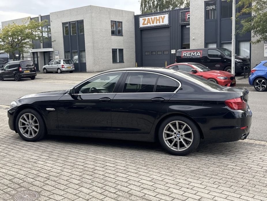 Bmw seria5 f10 2.0i