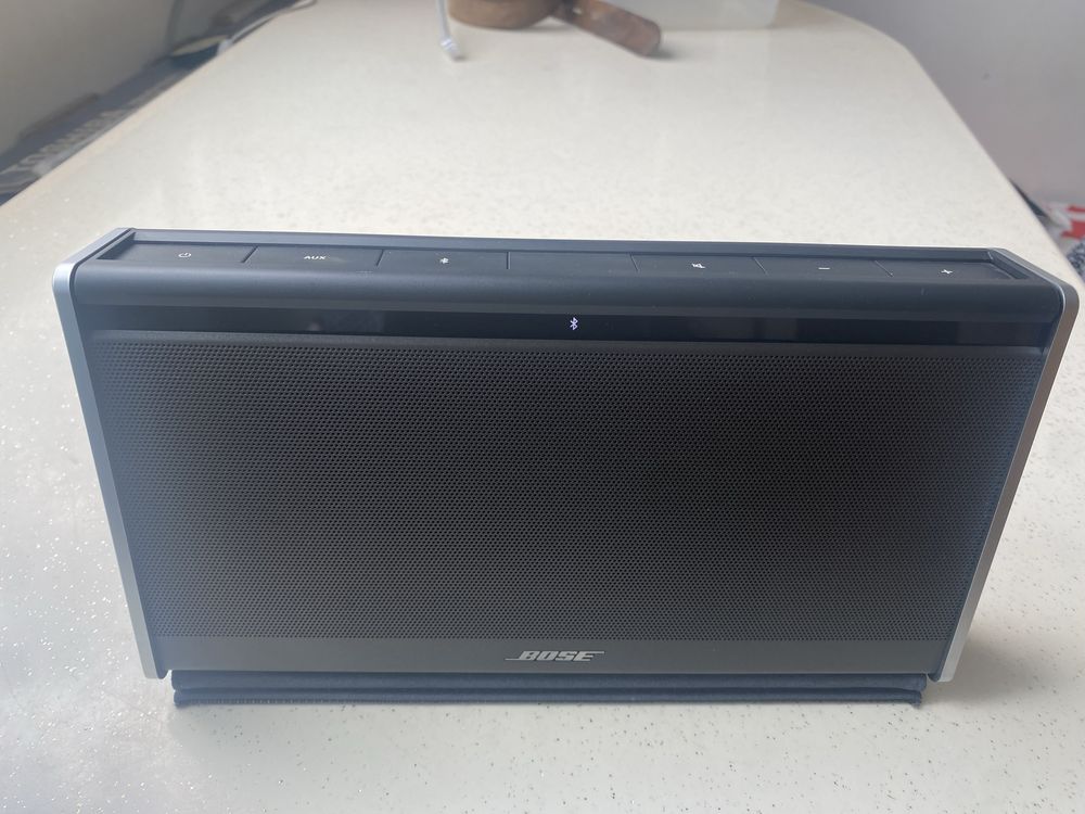 Bose SoundLink II - mobile bluetooth speaker