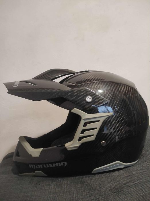 Каска за мотокрос Marushin carbon