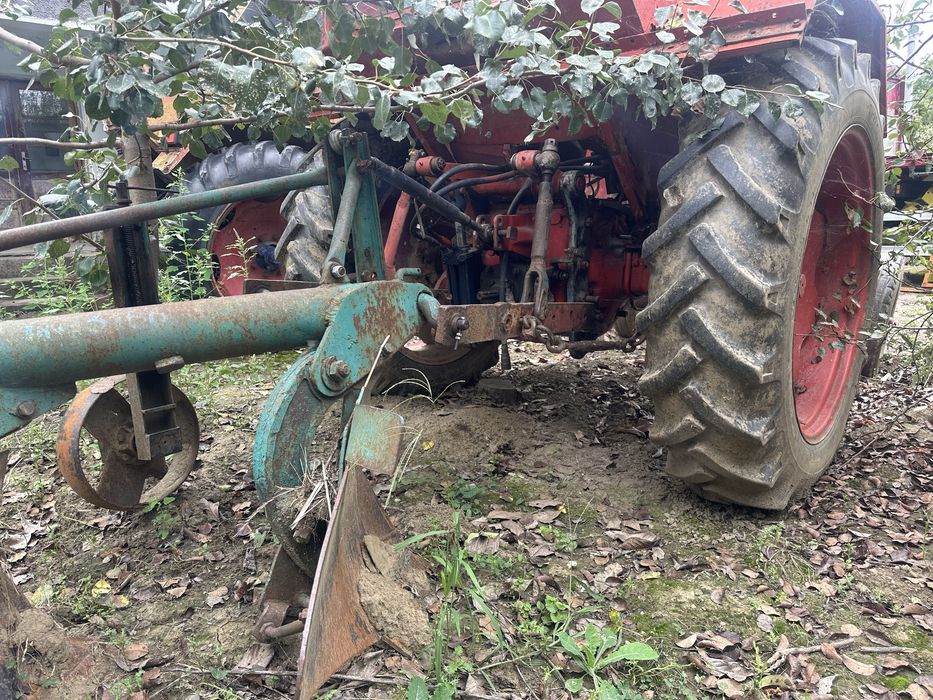 Vand doua tractoare U650