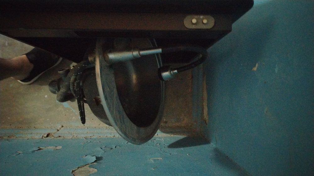 Газ плита мойка витешка сотилади