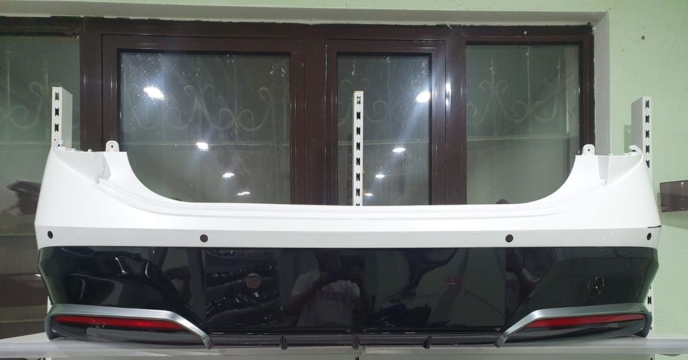 Бампер задний соната 10 б/у оргинал в отличном состоянии