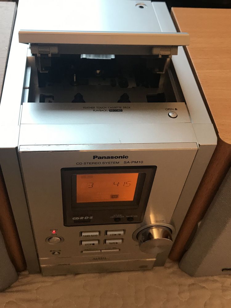 Minisiste-audio: Radio,Deck & CD, Panasonic SA-PM10, sunet super.