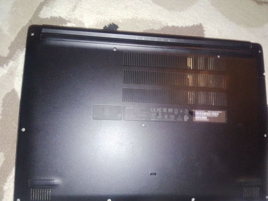 Notebook Acer 2019yil holati yaxshi 4/256