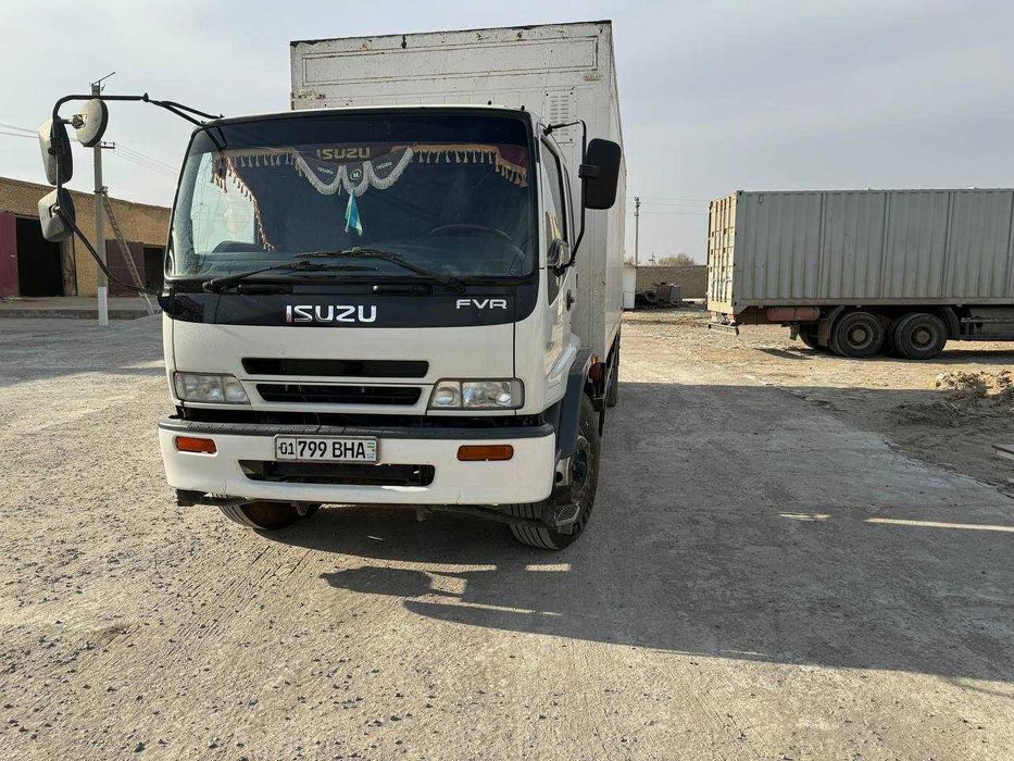 ISUZU  срочно сотилади