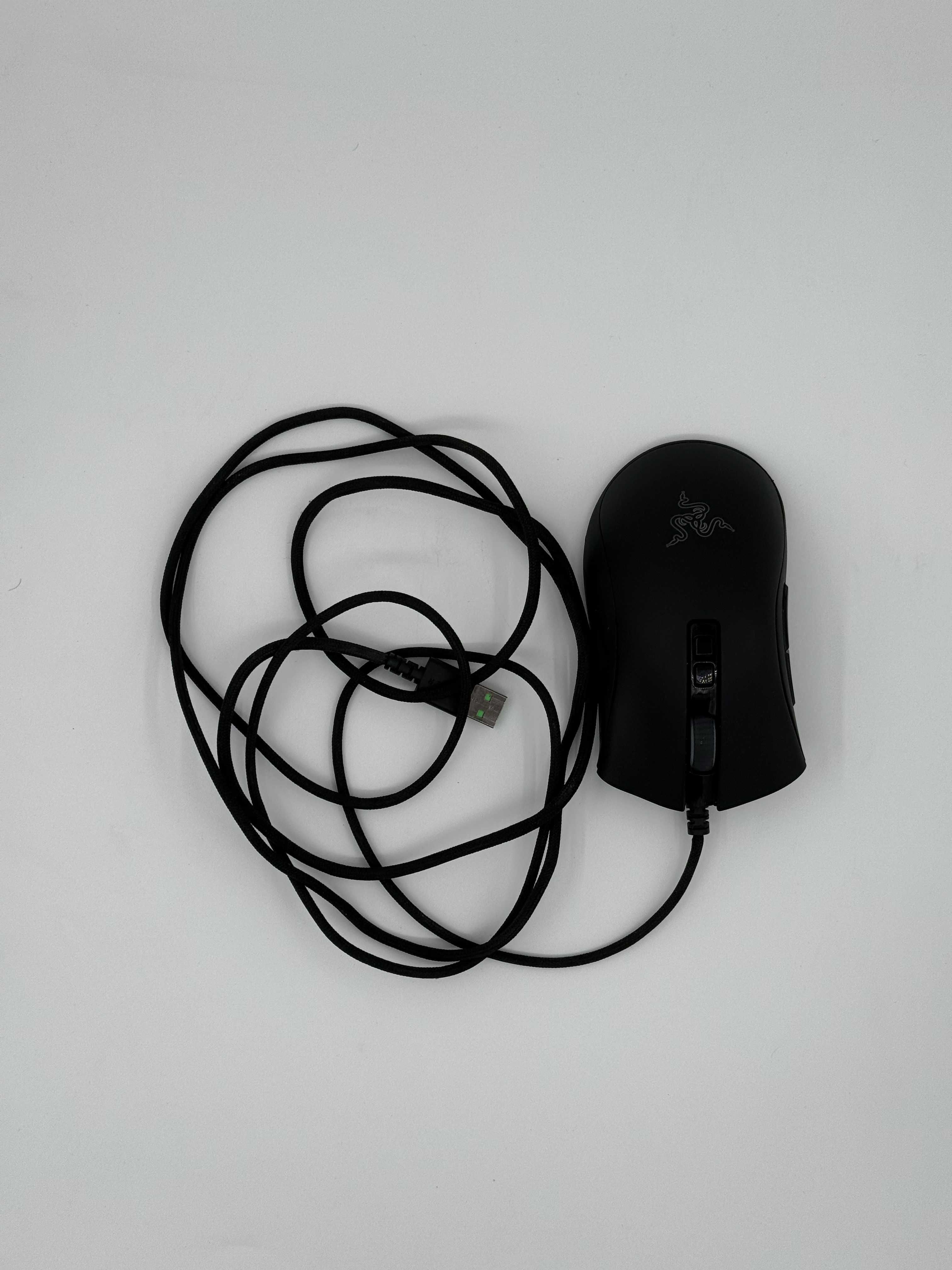 Mouse Gaming Razer DeathAdder V2 – stare impecabilă