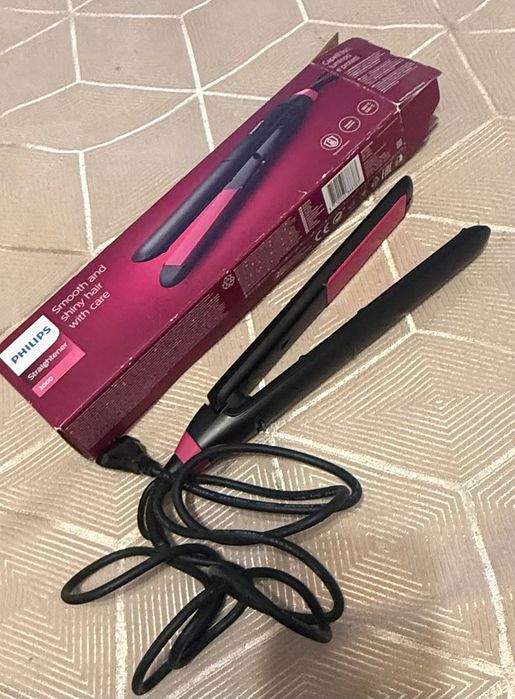 Выпрямитель для волос Philips 3000