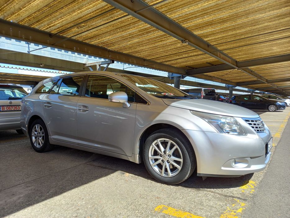 Vând Toyota Avensis 2000 cmc D4D euro 5