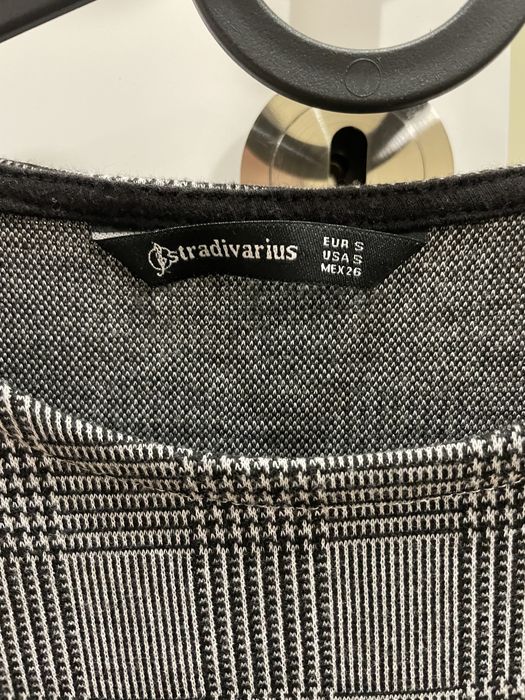 Спортно-елегантна рокля