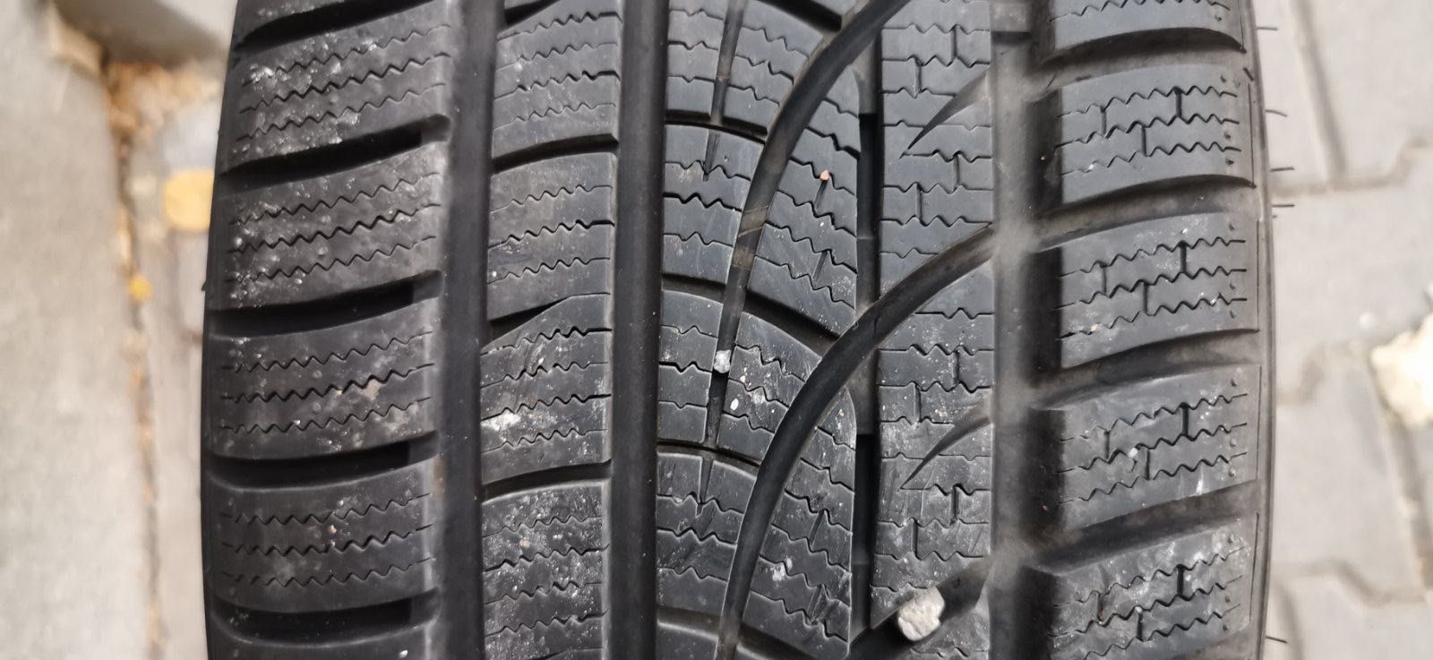 Продавам зимни гуми 205/45/R17