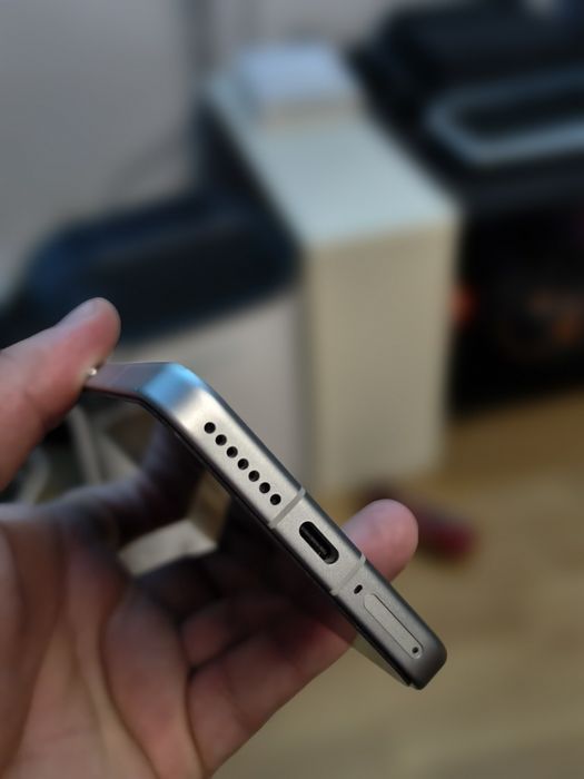 Vând sau Schimb Xiaomi 15 5G 512GB