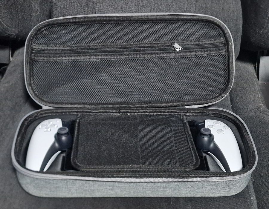 Playstation Portal Remote Player + защитен калъф