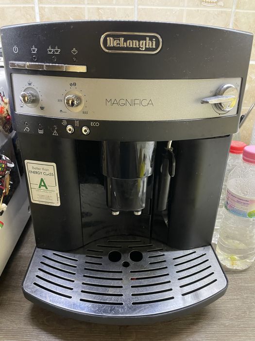 Кафе машина delonghi Magnifica