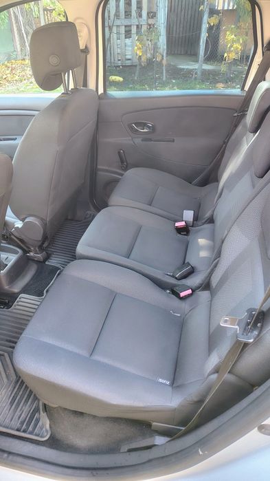 Renault scenic 3 2013