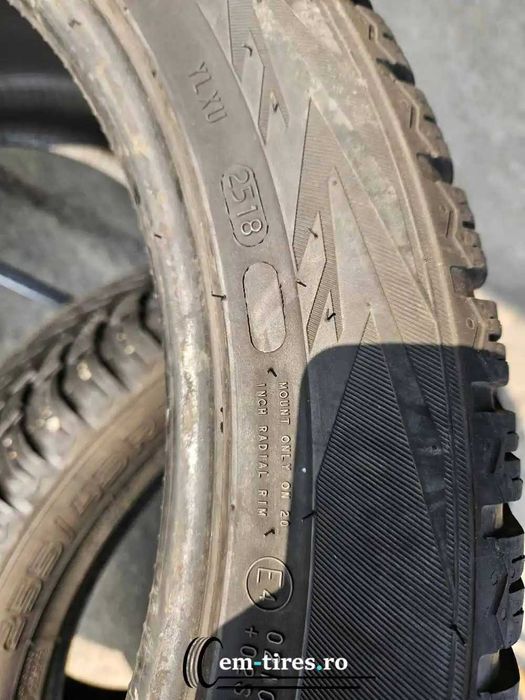 SET 2 Anvelope Iarna 255/45 R20 NOKIAN WR SUV4 105V