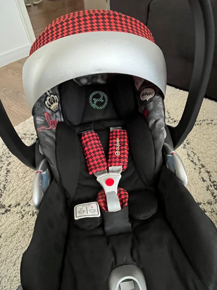 Детски столчета за кола Cybex Cloud